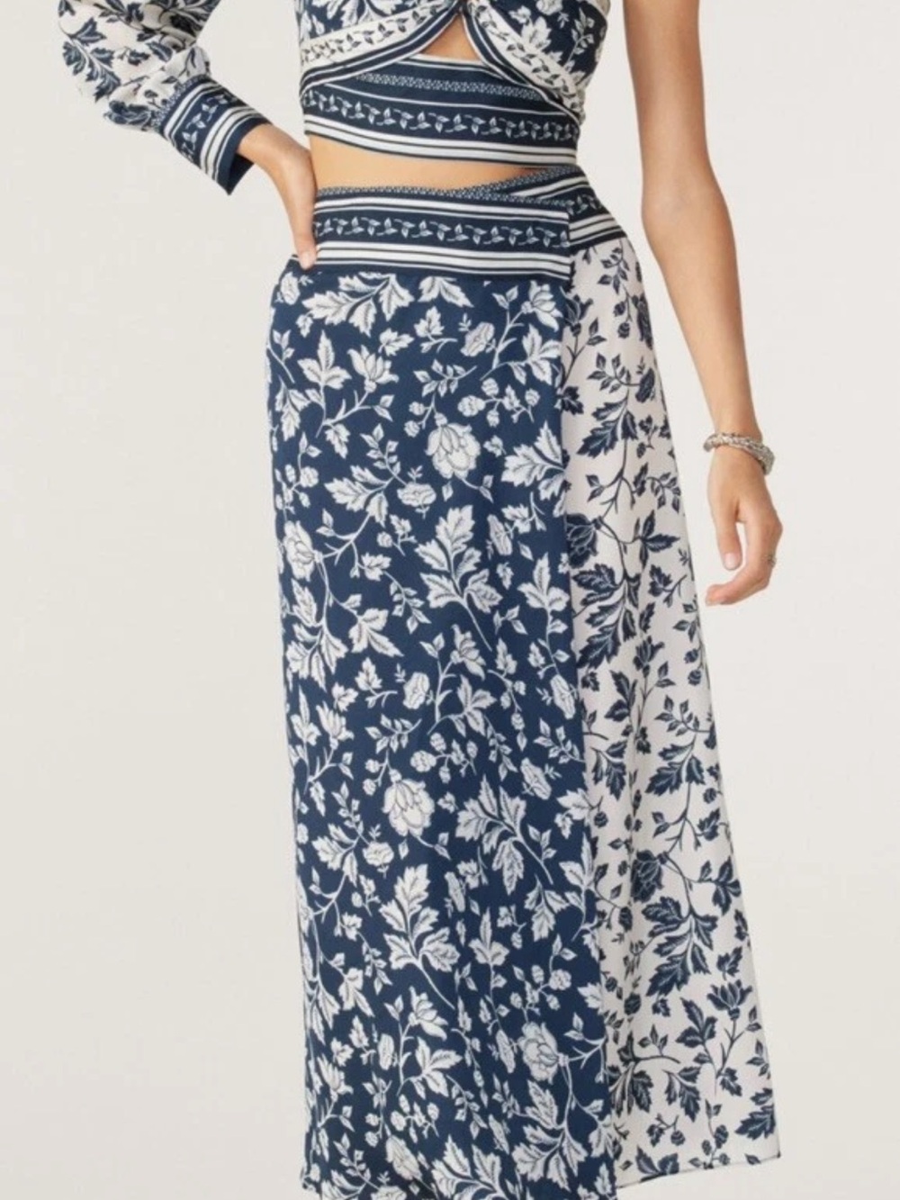 BASH ba&sh Harper Midi Skirt Size 38